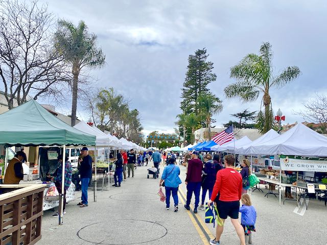 Downtown Ventura farmers market